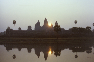 AR[bg J{WA AngkolWat SiemReap Cambodia 2004N obNpbJ[ TCY sunrise