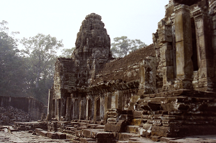 AR[g J{WA AngkolThom SiemReap Cambodia 2004N