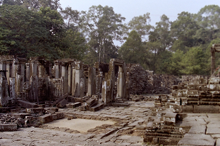 AR[g J{WA AngkolThom SiemReap Cambodia 2004N