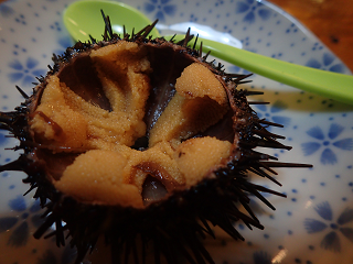 HAKODATE IZAKAYA JIRO oyster SeaUrchin UNI