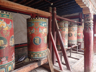 (^[) Kumbum-Monastery