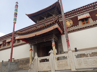 (^[) Kumbum-Monastery