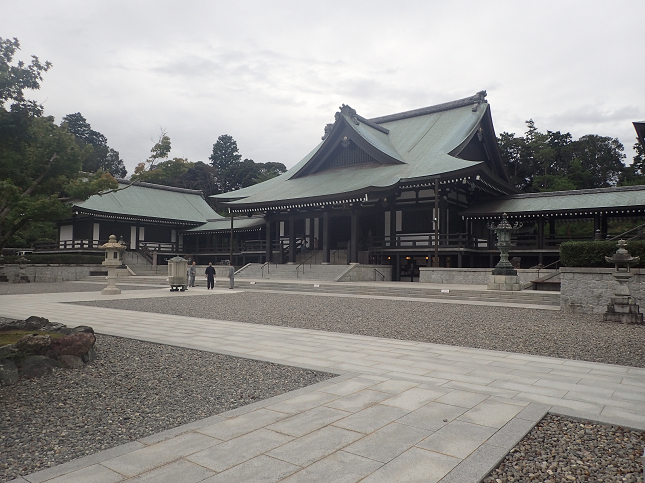 @Rh { Mt.HATTASAN SoneijiTemple MeinBuilding