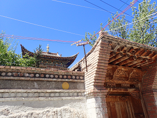 m s TONGREN GuoMaRiShi-Temple