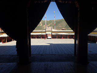 m  Rongwo-monastery TONGREN