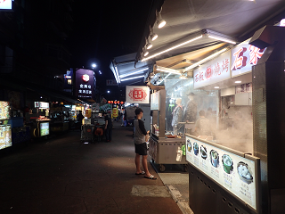 Ս]XVs LinjiangStreetNightMarket 101߂̖s