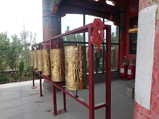 J  T XINING CHINA Xining-Nanchan-Temple