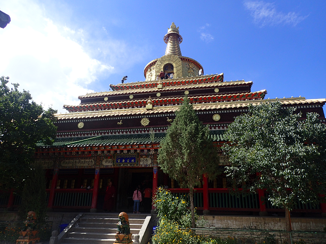 ĉ v fm v XIAHE Labrang-Monastery Gongtang-Baota