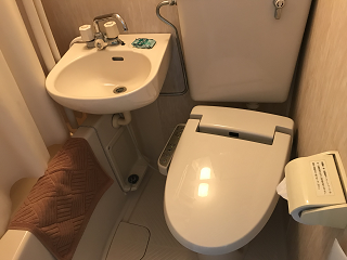 SAWARA CheapHotel Hotel HotelHousen room Toilet