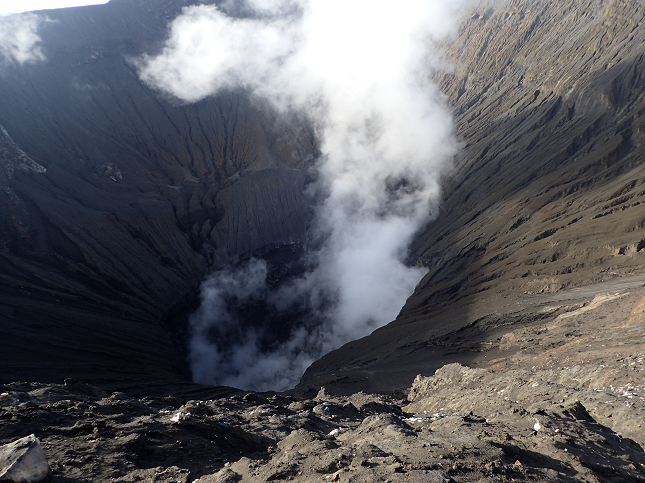 ブロモ山 Mt.BROMO インドネシア 火山