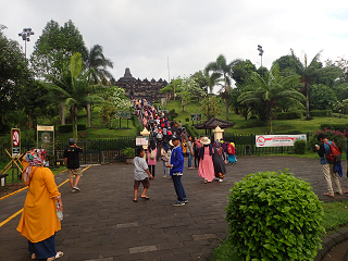 ストゥンプの丘 Setumbu ジョグジャカルタ YOGYAKARTA インドネシア Indonesia