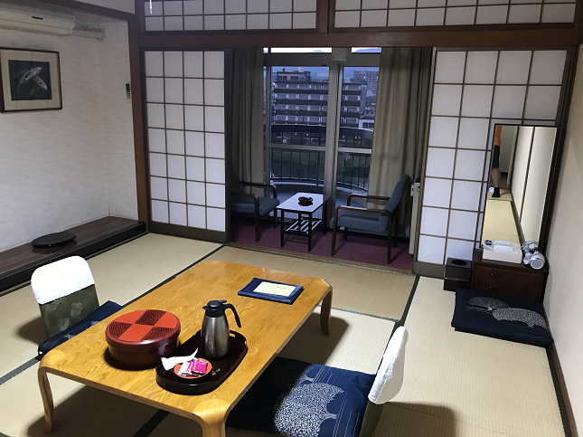 高知 リバーサイド松栄 和室