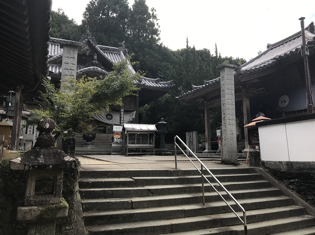 四国霊場第11番札所 藤井寺 FUJIIDERA-TEMPLE HENRO 大師堂 本堂